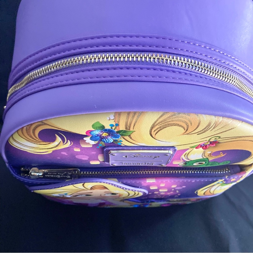 Rapunzel Dreams Mini Backpack 💜☀️ - Picture 6 of 9